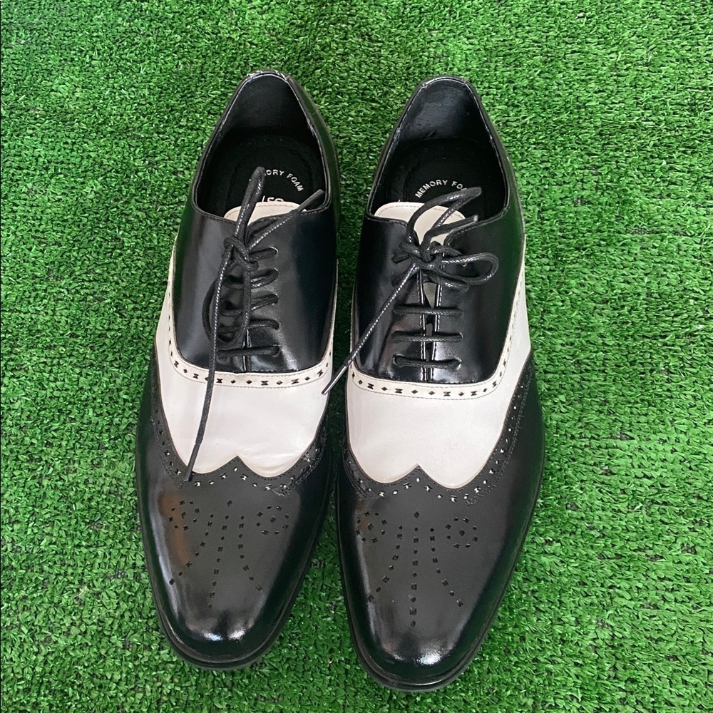 Stacy Adams Black & White Wingtip Oxford Dress Shoes Classic Two Tone Spectator